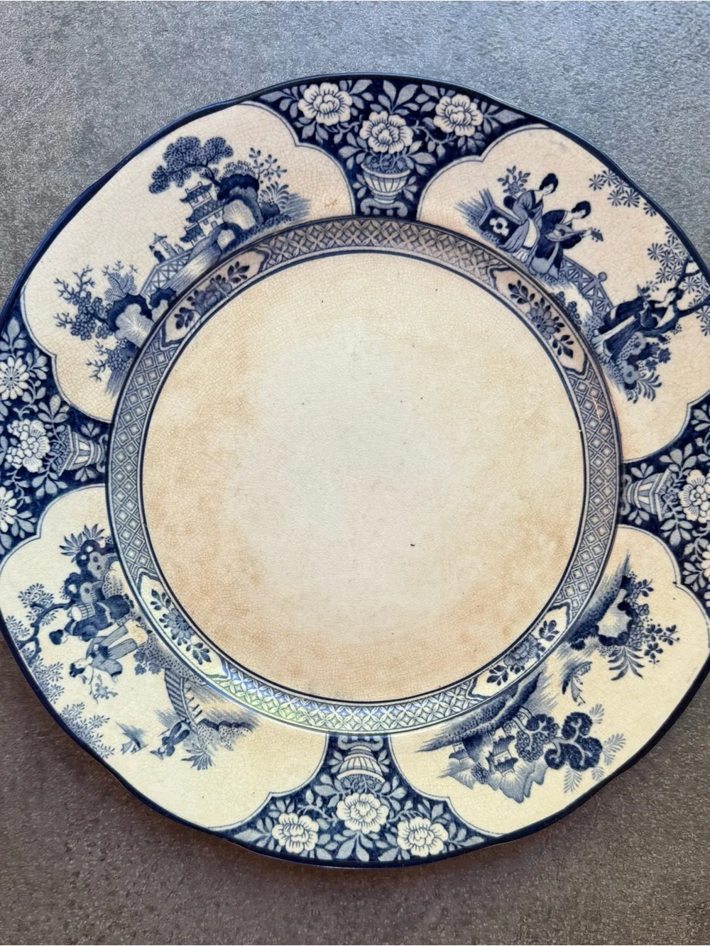 Vintage Booths Silicon China Dinner Plate Ming Pattern